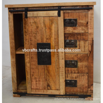 Armoire métallique en bois minable et chic